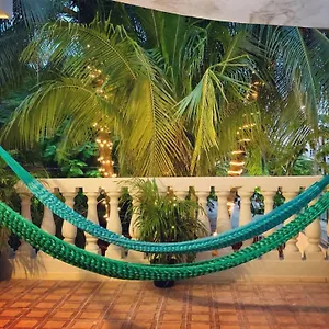 Casa Tropical By Mi Casa Es Tu Casa Pensión Cancún